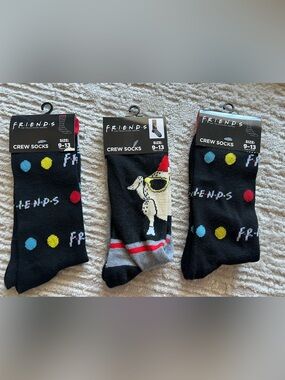 FRIENDS Black Crew Socks with Multicolor Dots & Turkey Novelty Pair